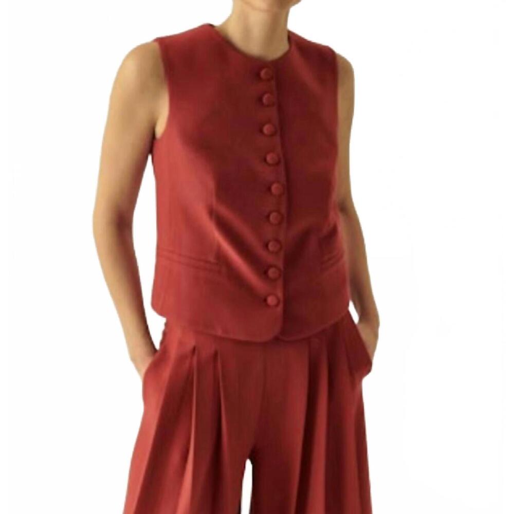 NEW EXQUISE elowyn sleeveless vest in red